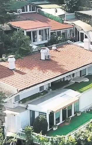 Kedikondu yıkılıyor