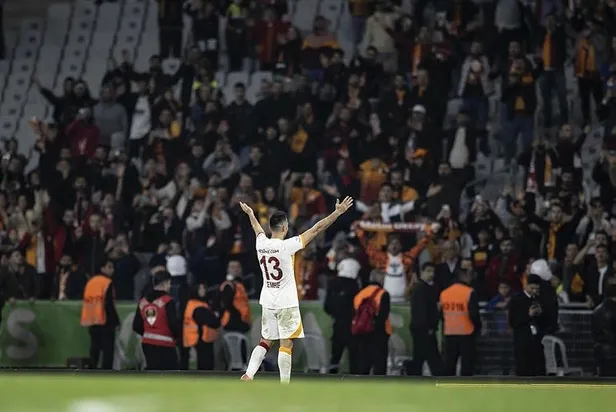 cimbom-hayata-dondu-galatasaray-karabukspor-deplasmanindan-2-0-galibiyetle-ayrildi-1667002184975.jpeg Cimbom hayata döndü! Galatasaray, Karabükspor deplasmanından 2-0 galibiyetle ayrıldı-5
