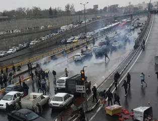 Başkan Erdoğan uyarmıştı! İran karıştı! Protestolar giderek şiddetleniyor
