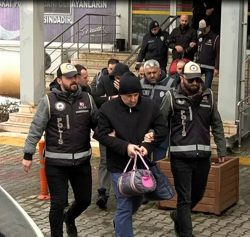 rize-emniyet-muduru-altug-verdinin-olumunde-feto-parmagi-tayin-degil-feto-cinayeti-1581657676609.jpg Rize Emniyet Müdürü Altuğ Verdi'nin ölümünde FETÖ parmağı! Tayin değil FETÖ cinayeti-4