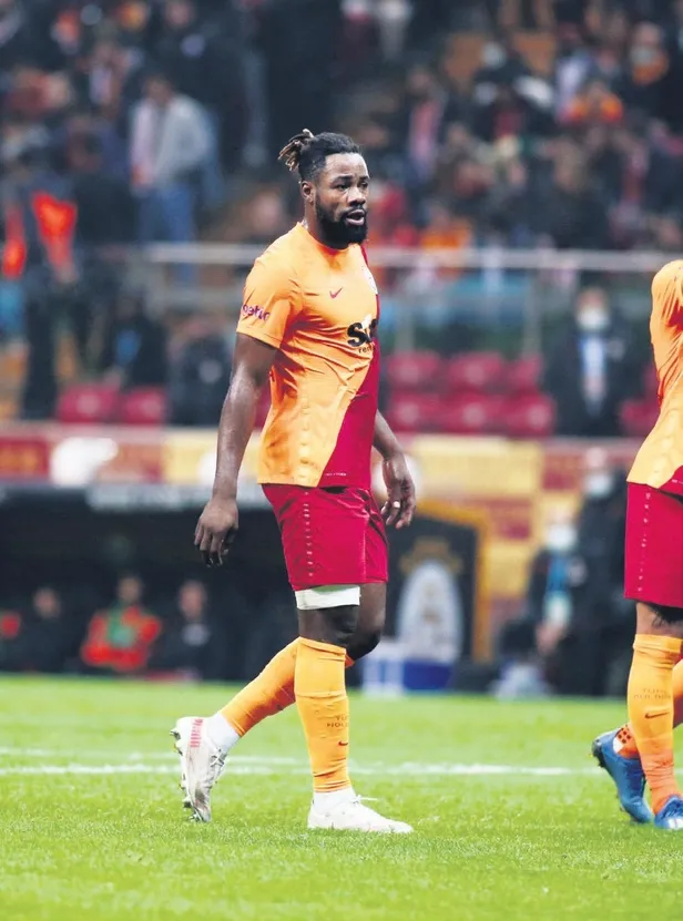yildiz-futbolcu-miralem-pjanic-kara-kartala-acik-kapi-birakti-besiktas-beni-mutlu-ediyor-1643406765842.jpeg Yıldız futbolcu Miralem Pjanic Kara Kartal'a açık kapı bıraktı! Beşiktaş beni mutlu ediyor-16
