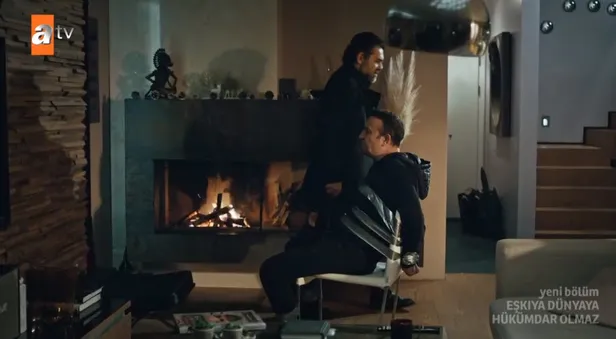 masada-kartlari-yeniden-dagittiracak-adim-edho-178-bolum-fragmani-birisi-gitti-vedasi-ustune-tuzu-biberi-oluyor-1608670572607.jpg Masada kartları yeniden dağıttıracak adım! EDHO 178. bölüm fragmanı: Birisi gitti vedası üstüne tuzu biberi oluyor!-5