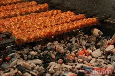 Bakanlik Tek Tek Ifsa Etti Sultanahmet Koftecisi Ve Bircok Firma Vatandasa Esek Eti Yedirmis Galeri Takvim