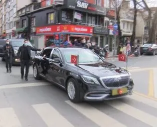 Erdoğan Çengelköy’de esnafla sohbet etti, balık aldı