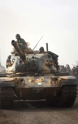 Mehmetçikten Afrin'de hilal taktiği