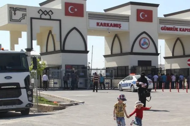Terör örgütü PKK/PYD Karkamış'ı hedef aldı