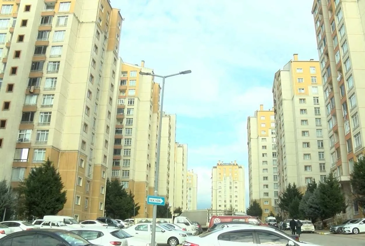 Site aidatlarına sınır