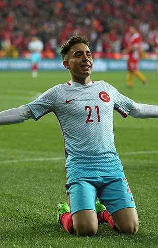 Galatasaray Emre Mor için kiralama teklifi yaptı