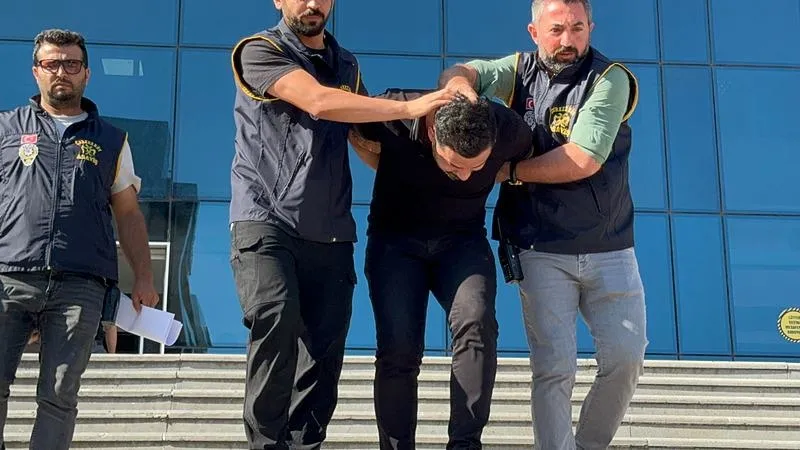 Beşiktaş'ta yolda yürüyen kadına ciple çarpıp kaçtı! Serbest bırakıldıktan sonra gözaltına alınan sürücü Furkan Dağlı tutuklandı-3