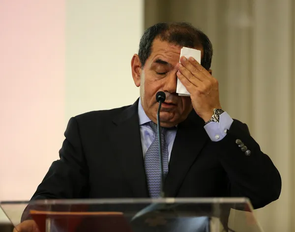 galatasaray-haberleri-torrent-ve-sensibleden-galatasaraya-cilgin-fatura-1655805674642.jpg Galatasaray haberleri: Torrent ve Sensible'den Galatasaray'a çılgın fatura!-6