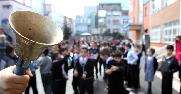 ARA TATİL NE ZAMAN 2025? 9 günlük ilk ara tatil ne zaman başlıyor ve bitiyor? İşte MEB tatil takvimi