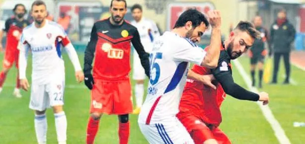 Eskişehir evinde kan kaybediyor