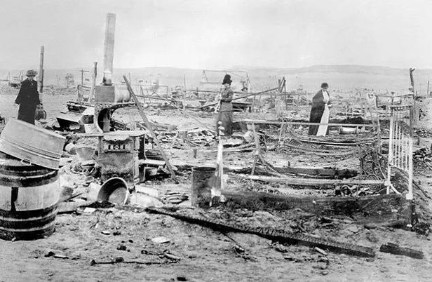 ithal-danisman-jeremy-rifkinin-sponsoru-rockefeller-cikti-o-bir-sarlatan-mi-chpye-maliyeti-ne-kadar-olacak-1670227404157.jpeg İthal danışman Jeremy Rifkin'in sponsoru Rockefeller çıktı! O bir şarlatan mı? CHP'ye maliyeti ne kadar olacak?-13