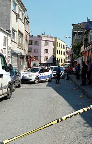 İstanbul'da silahlı kavga! 3 kişi yaralandı