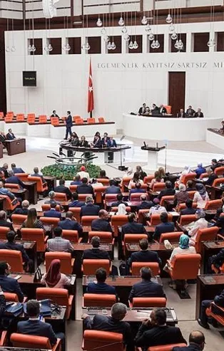 Meclis'e koronavirüs arası