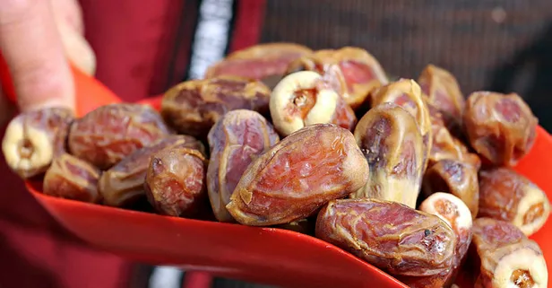 Ramazan'ın vazgeçilmezi hurmada da hile yapmışlar! Alırken bunlara dikkat!