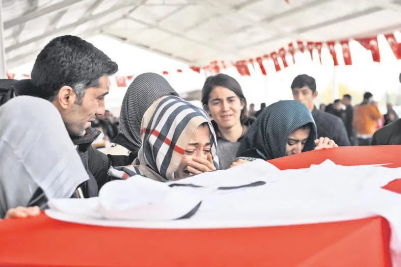 Kınalı kuzuya selam-1