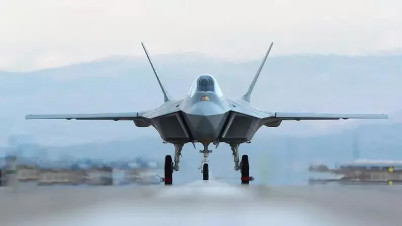 yunan-basininda-gundem-turkiye-ethnos-gazetesi-4-jeopolitik-hamleyi-mansete-tasidi-ove-ove-bitiremedi-kaan-iha-1709567799911.jpeg Yunan basınında gündem Türkiye! Ethnos gazetesi 4 jeopolitik hamleyi manşete taşıdı öve öve bitiremedi: KAAN, İHA-SİHA üssü, Somali ve Cibuti anlaşmaları...-3