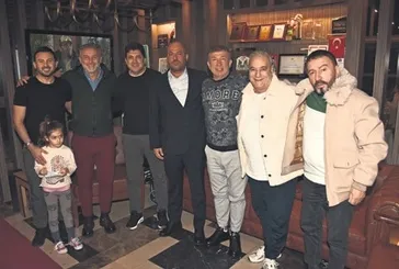 Tanju Çolak ve Oktay Derelioğlu’na çifte kutlama gecesi!