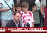 Üsküdar'da Bakan Albayrak'a yoğun ilgi
