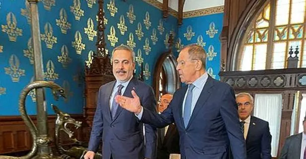 Başkan Erdoğan - Putin görüşmesi öncesi Moskova'da kritik temas: Lavrov - Hakan Fidan bir araya geldi