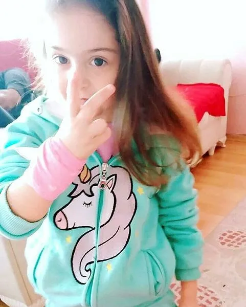 İzmir'de gurbetçi aile yediği yemekten zehirlenmişti: Ece Melisa'dan kahreden haber geldi-4