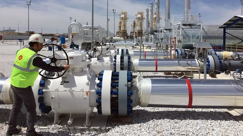 enerji-alaninda-duzenlemeler-iceren-kanun-teklifi-kabul-edildi-1706818015862.jpeg Enerji alanında düzenlemeler içeren kanun teklifi kabul edildi.-4