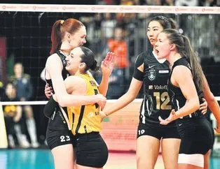 Vakıfbank seride 2-0 öne geçti
