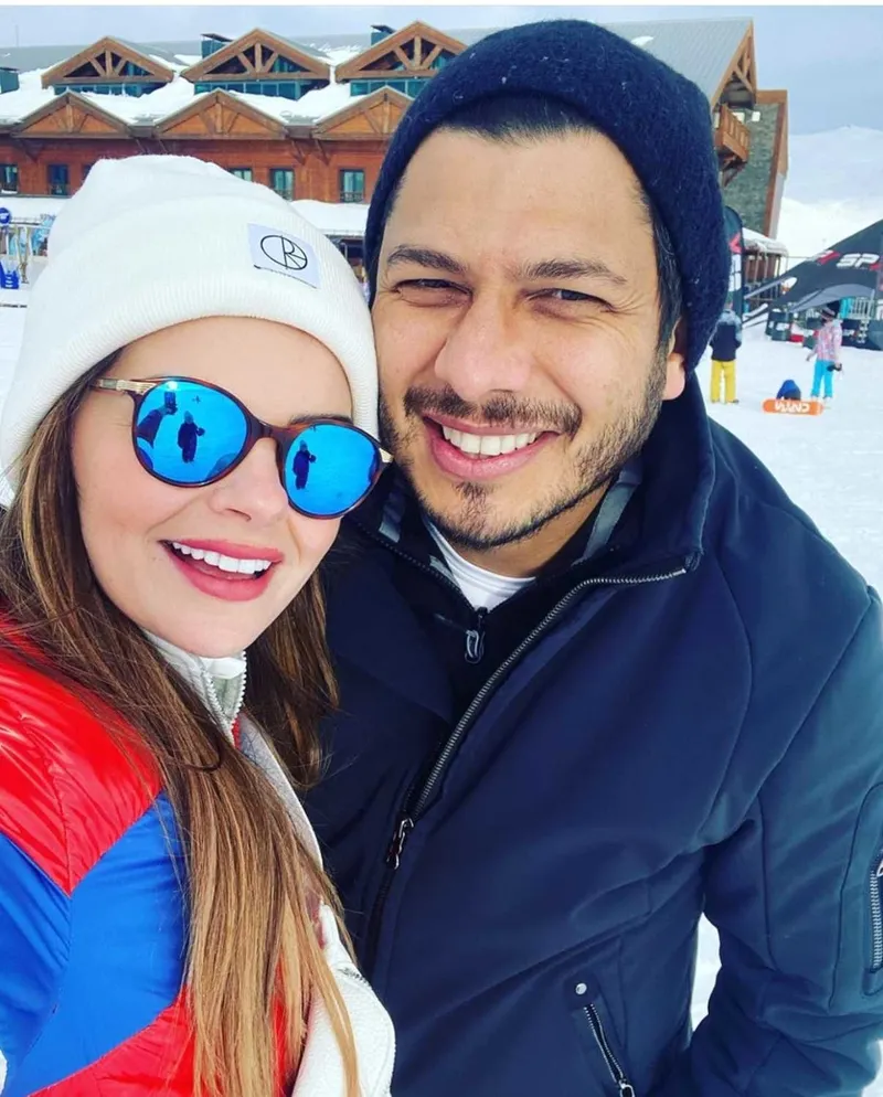 pelin-karahan-ve-bedri-guntay-tatile-cikti-bodrumda-son-sans-1773823875419.jpeg Ayrılık kararı alan Pelin Karahan ve Bedri Güntay'ın Bodrum tatili ifşa oldu! Aileler devreye girdi...-4