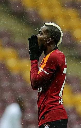 Galatasaray'da Onyekuru sürprizi
