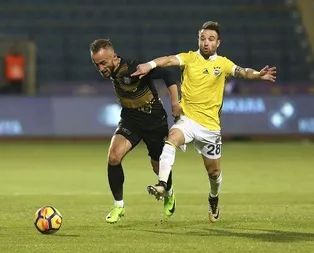 Fenerbahçe’de çifte şok!