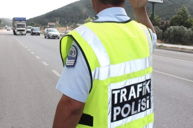Trafik cezası tazminatsız kovulma sebebi mi?