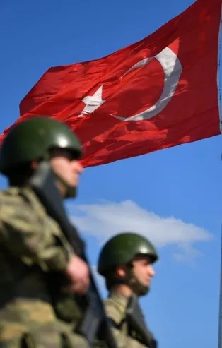 Son dakika: Yunan'a kaçan FETÖ'cüleri Hudut Kartalları yakaladı