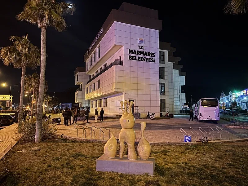 CHP'li Marmaris Belediyesi'nde rüşvete suçüstü: 13 şüpheli gözaltında-3