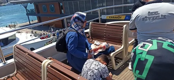 son-dakika-sehir-hatlari-vapuru-karakoy-iskelesine-carpti-yaralilar-var-1656760711414.jpg SON DAKİKA: Şehir Hatları Vapuru Karaköy İskelesi'ne çarptı! Yaralılar var-3