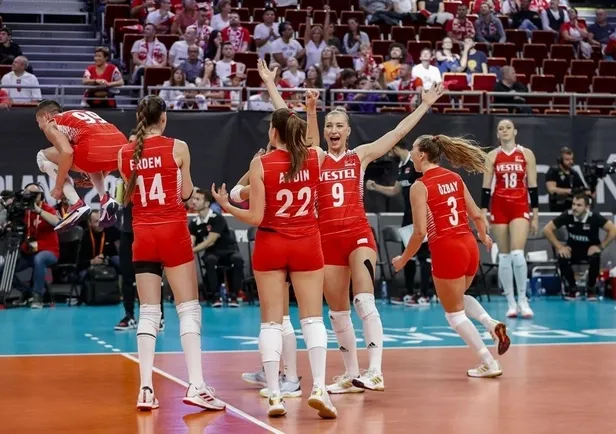 turkiye-hirvatistan-voleybol-maci-ne-zaman-saat-kacta-ve-hangi-kanalda-fivb-dunya-voleybol-sampiyonasi-1664459591910.jpeg Türkiye-Hırvatistan voleybol maçı CANLI İZLE! Türkiye-Hırvatistan voleybol maçı hangi kanalda? İşte kadrosu...-2