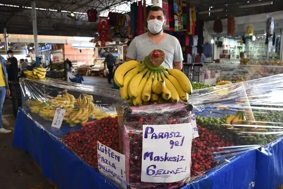 saglik-bakani-fahrettin-kocadan-semt-pazarlarinda-maske-uyarisi-1588964059183.jpeg