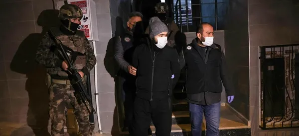 3.5 yıldır ölüm mesajı alan genç kadın: Eski eş kurbanı olmak istemiyorum (Güncel haberler)-14