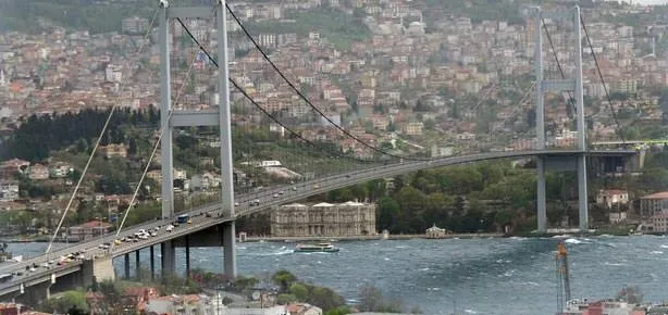 Boğaziçi’ne gece bakımı