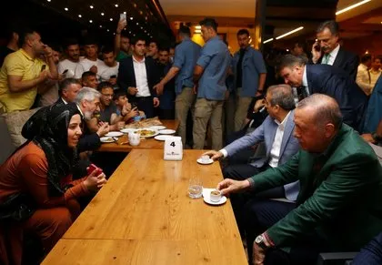 Cumhurbaşkanı Erdoğan, Diyarbakır’da kanaat önderleri ile buluştu