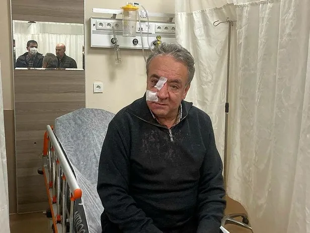 bagcilarda-doktora-tekme-tokat-saldiri-seni-parcalarim-1671560106505.jpeg Bağcılar'da doktora tekme tokat saldırı: Seni parçalarım-3