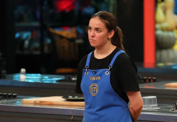 masterchef-kim-elendi-kim-gitti-22-ekim-masterchefe-veda-eden-isim-kim-oldu-2023-alican-sergen-1697999316990.jpg Masterchef kim elendi, kim gitti? 22 Ekim Masterchef'e veda eden isim kim oldu 2023? Alican, Sergen...-4