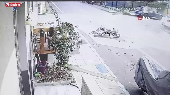 Edirne’de ölümlü motosiklet kazası kamerada!