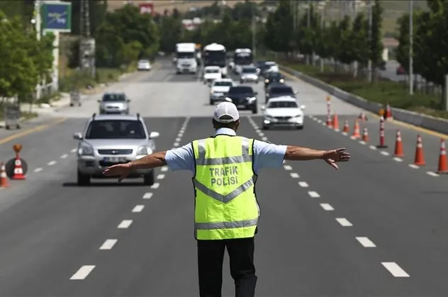 Son dakika: Bakan Soylu açıkladı: 260 bin personelle ülke genelinde denetim yapılacak