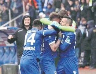 Erzurumspor, Bursa’yı puansız gönderdi: 2-1