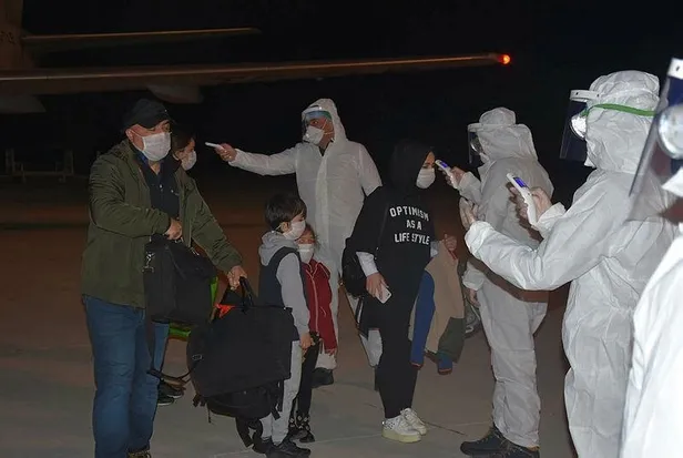 Son dakika: İngiltere'den gelen 166 Türk Kütahya'da karantinaya alındı-2