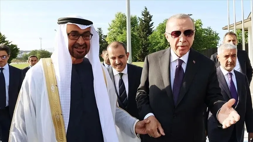 baskan-erdogan-ile-bae-devlet-baskani-al-nahyan-gorustu-iran-abd-gerilimi-ve-savunma-is-birligi-ele-alindi-1788549490498.jpeg Başkan Erdoğan ile Al Nahyan görüştü: İran-ABD gerilimi ve bölgesel gelişmeler ele alındı-3