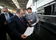 Sanayi ve Teknoloji Bakanı Mustafa Varank, 5 kıtada 86 ülkeye ihracat yapan Dener Makinayı ziyaret etti
