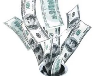 Dolar düştü benzin 5 kuruş indi