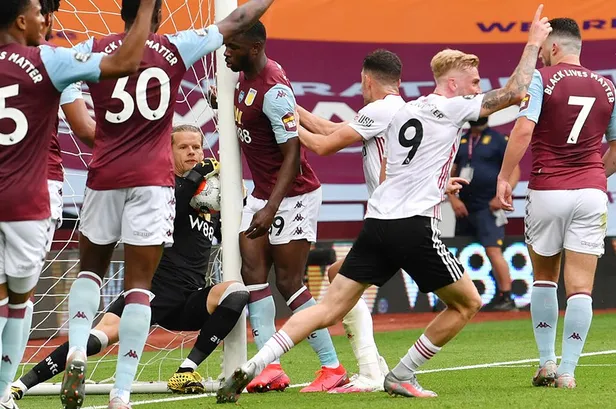 Premier Lig'de oynanan Aston Villa-Sheffield United maçında bir ilk | 9 bin maç boyunca hiç yaşanmamıştı-2